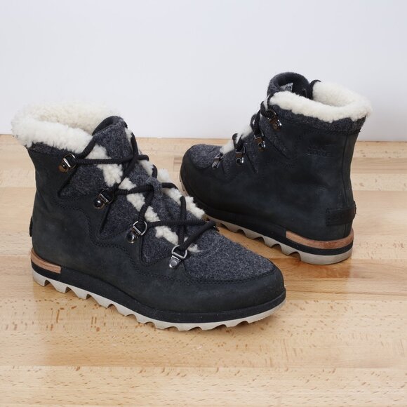 Sorel Sneak Chic Alpine Holiday Shearling Waterproof Cold-Weather Boots 5.5 - Picture 1 of 11